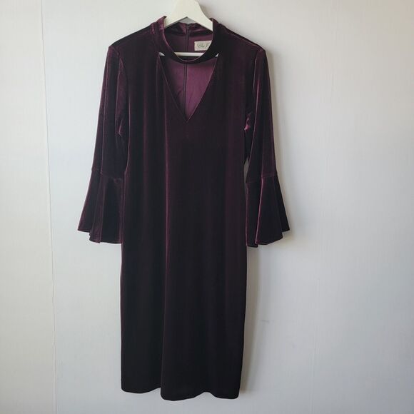Eliza J Dresses & Skirts - Eliza‎ J dress womens size 14 Burgundy Velvet Bell-Sleeve Choker v-neck holiday